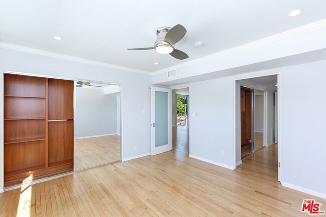 Building Photo - 1539 Laurel Ave