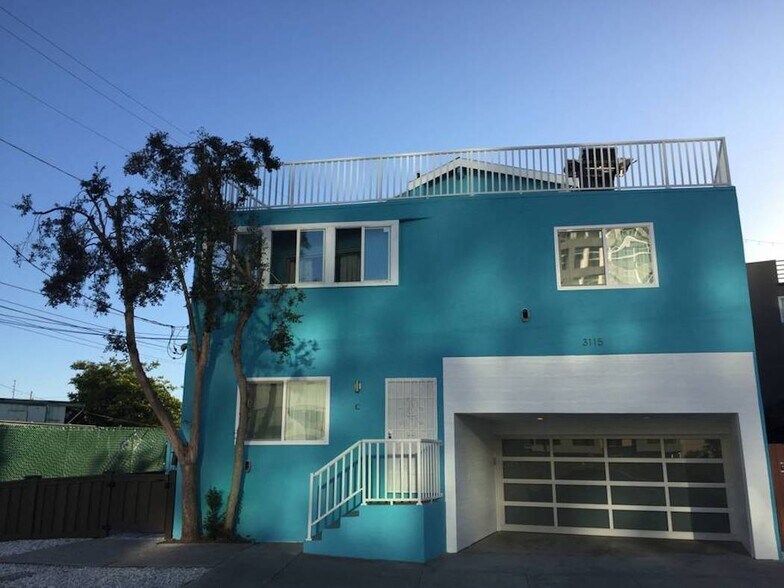 Building Photo - 3115 Strongs Dr