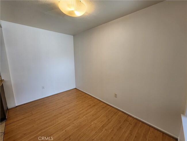 Building Photo - 6351 Riverside Dr