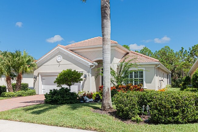 Building Photo - Seasonal or Annual Luxury Home With Pool in Reflection Lakes - AVAIL APRIL-FORWARD