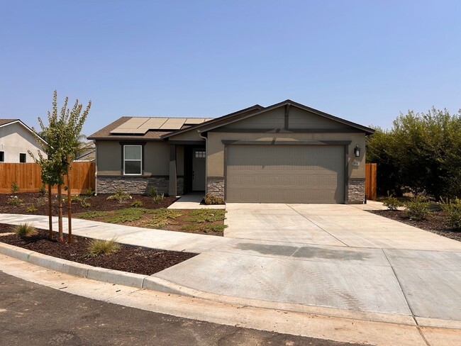Primary Photo - Beautiful Brand New home for rent in Visalia!