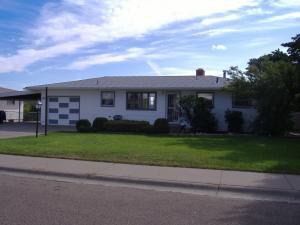 Building Photo - 1409 2nd West Hill Dr