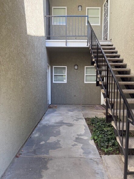 Building Photo - 27648 Susan Beth Way