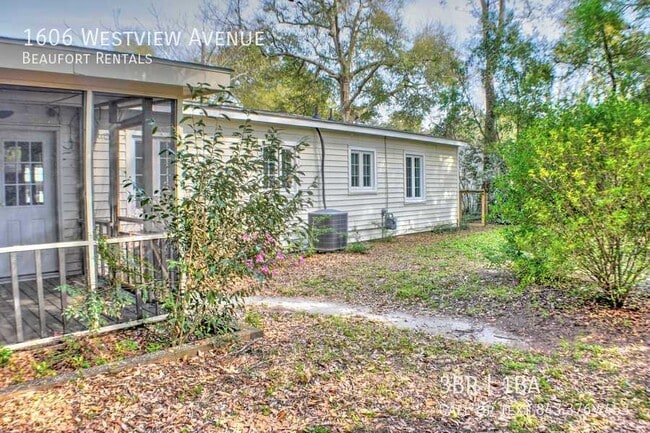 Building Photo - 1606 Westview Ave