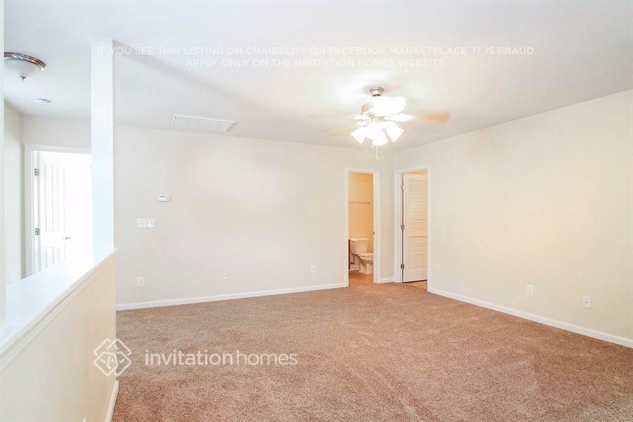 Building Photo - 2406 Ferdinand Dr