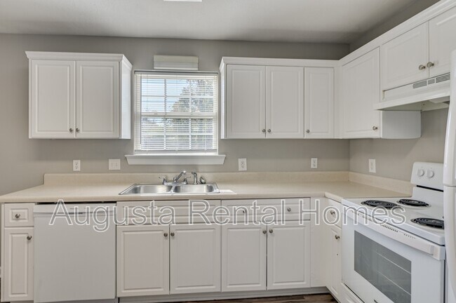 Building Photo - 1718 Hicks St