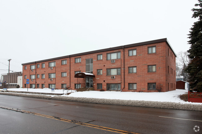 Primary Photo - North Robbinsdale Apartments