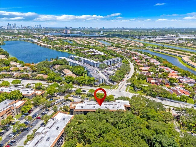 Building Photo - 451 Ives Dairy Rd