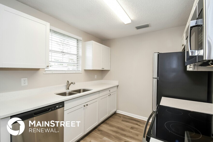 Building Photo - 2830 Derringer Ct