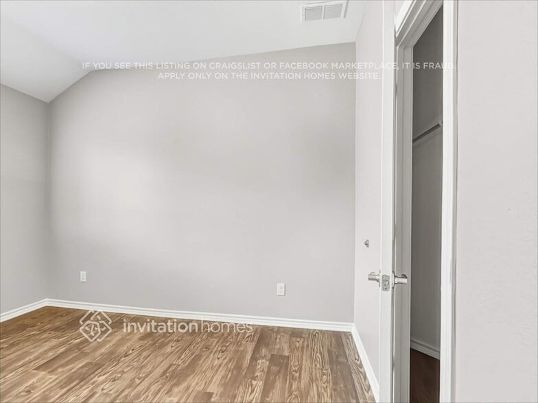 Building Photo - 413 Windridge Dr