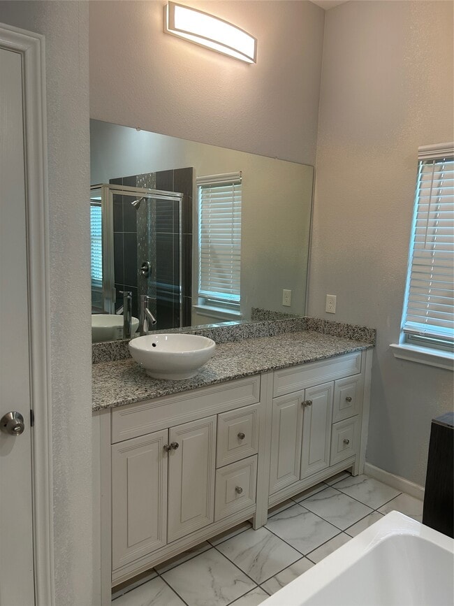 Building Photo - 3526 Griggs Rd