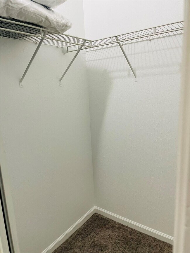 Building Photo - 3202 Ter