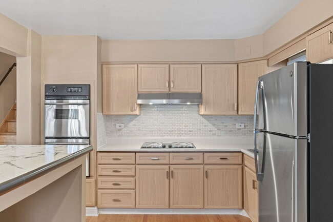 Building Photo - 2737 Spruce St