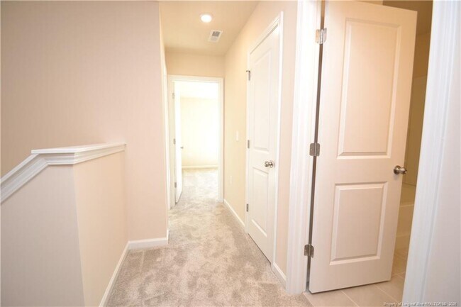 Building Photo - 5703 Preveza Pl