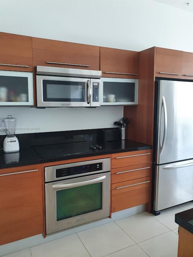 Building Photo - 244 Biscayne Blvd