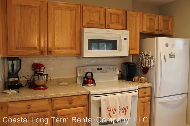 Building Photo - 2 br, 2 bath House - 416 Palm Key Place