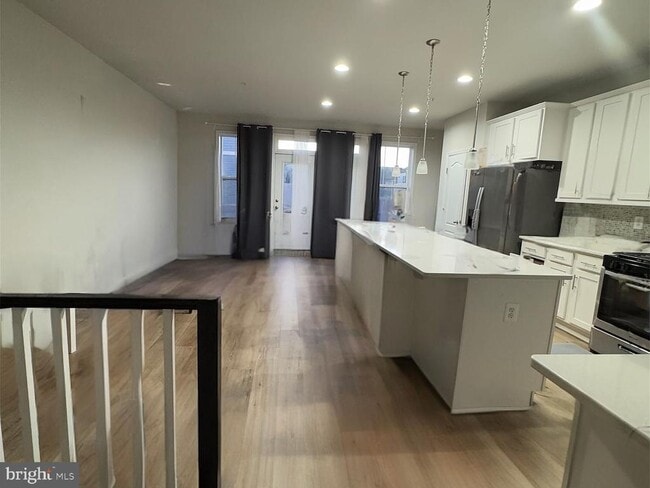 Building Photo - 5818 Imperial Dr