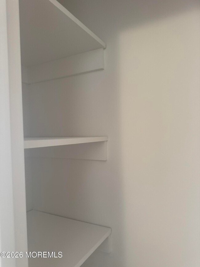 Building Photo - 283 Spring St