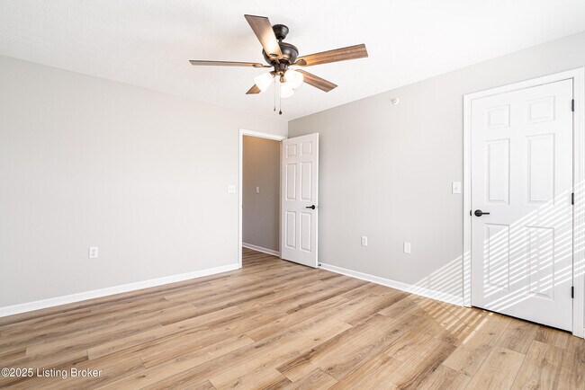 Building Photo - 5307 Rolling Rock Ct
