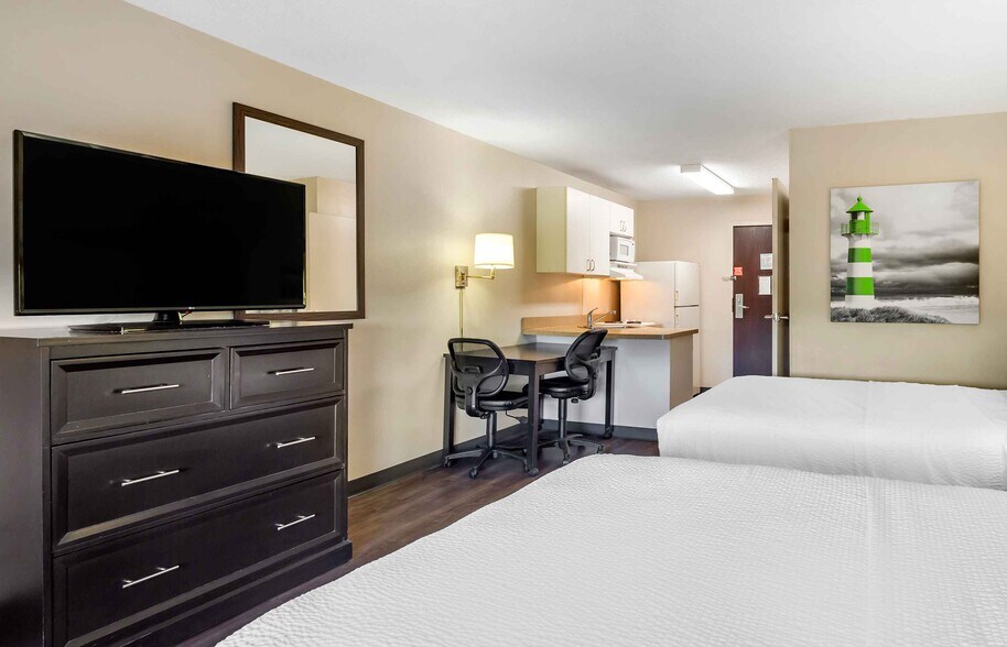 Building Photo - Furnished Studio-Fishkill - Westage Center