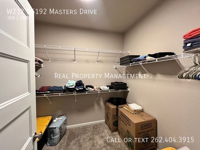 Building Photo - W217 N6192 Masters Drive-