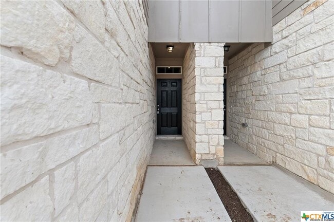 Building Photo - 17102B Carmel Cricket Dr