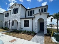 Building Photo - 28610 SW 133rd Ct