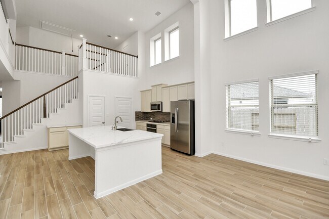 Building Photo - 2431 WAYBREAD Ln