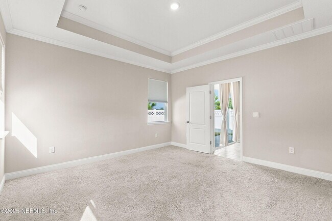 Building Photo - 42 Thistleton Wy