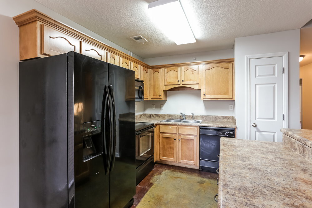 Building Photo - 3044 Magnolia Dr