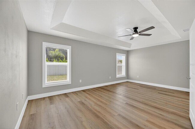 Building Photo - 10610 Boyette Creek Blvd