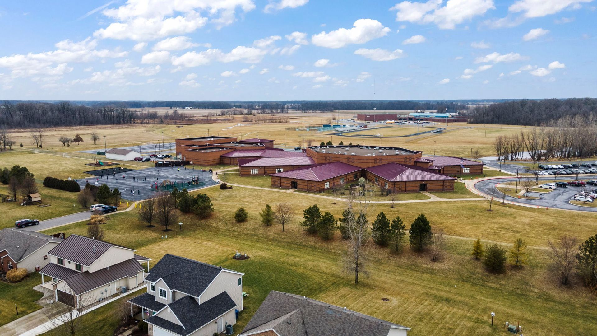Building Photo - 3510 Flowing Brook Dr