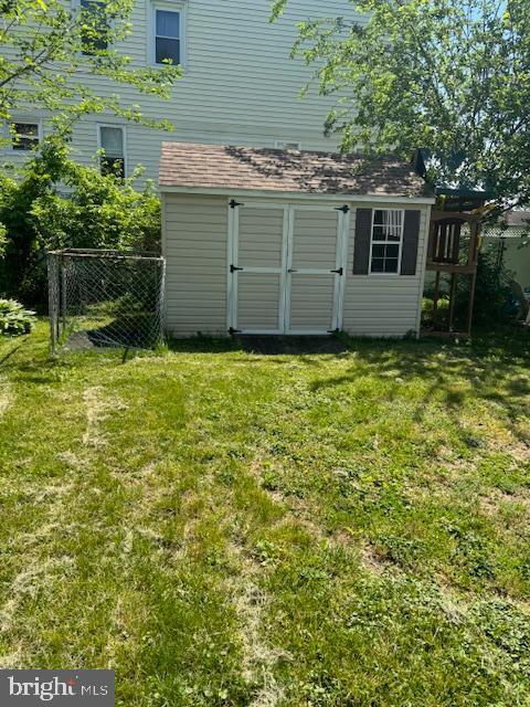 Building Photo - 119 N Forklanding Rd