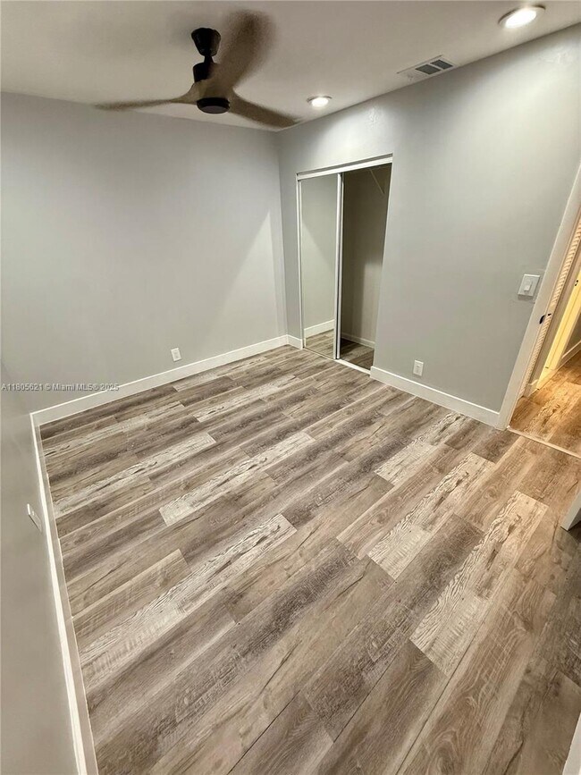 Building Photo - 2062 SW 82nd Ave