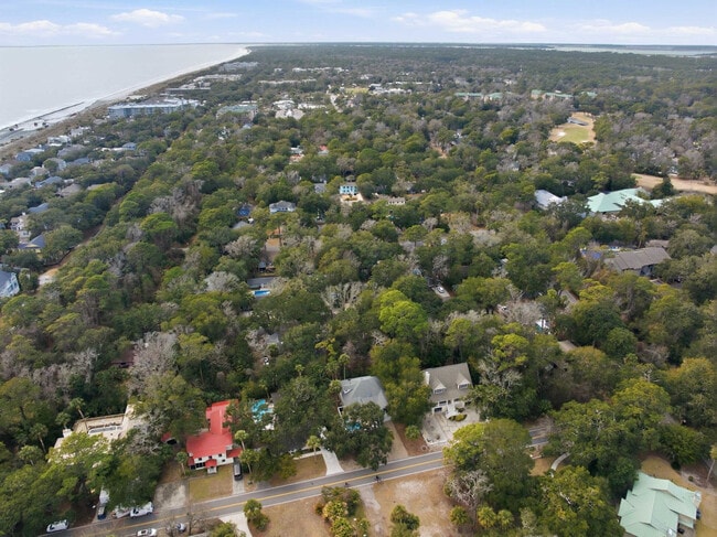 Building Photo - 6 Ibis St