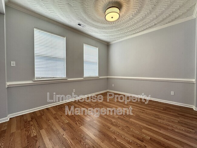 Building Photo - 4412 Valera Ct