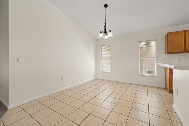 Building Photo - 141 Richmond Dr