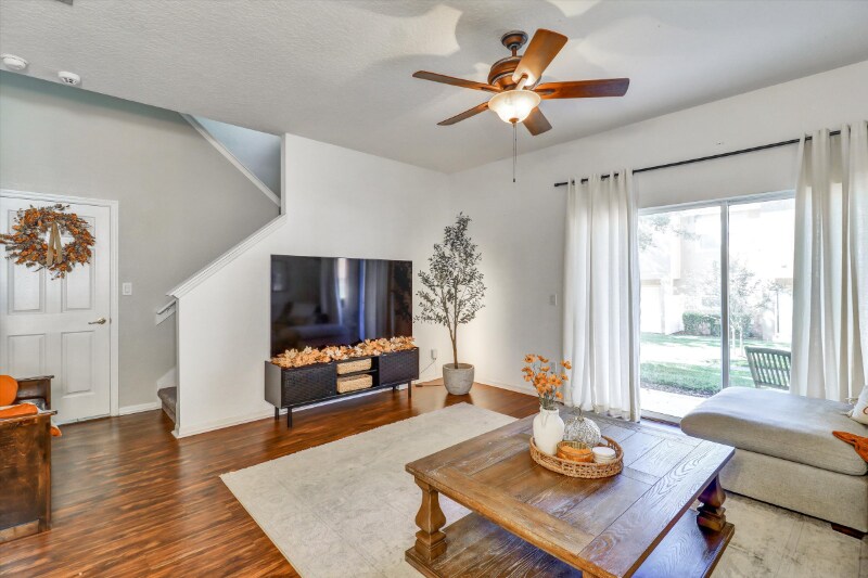 Building Photo - 2761 Retreat View Cir