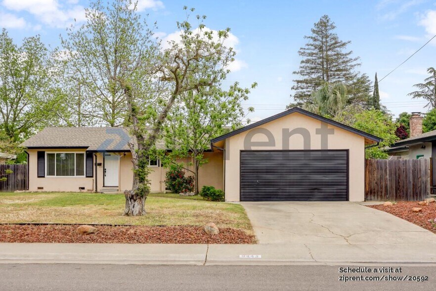 Primary Photo - 9443 Acapulco Way