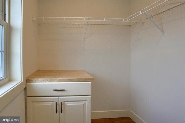 Building Photo - 45 N Penn St