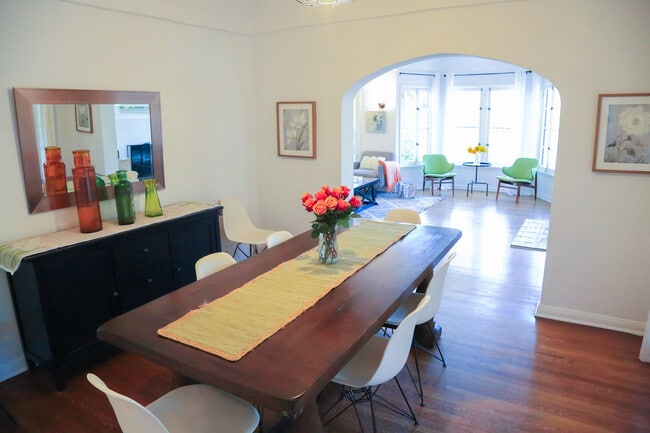 Dining room, seats 8 min. - 601 S Sweetzer Ave