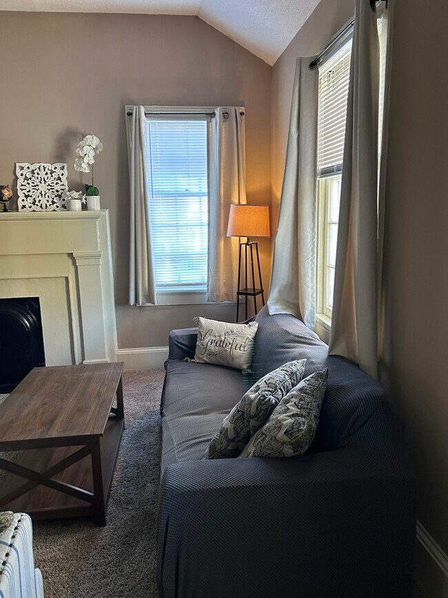 Building Photo - 350 Telfair St