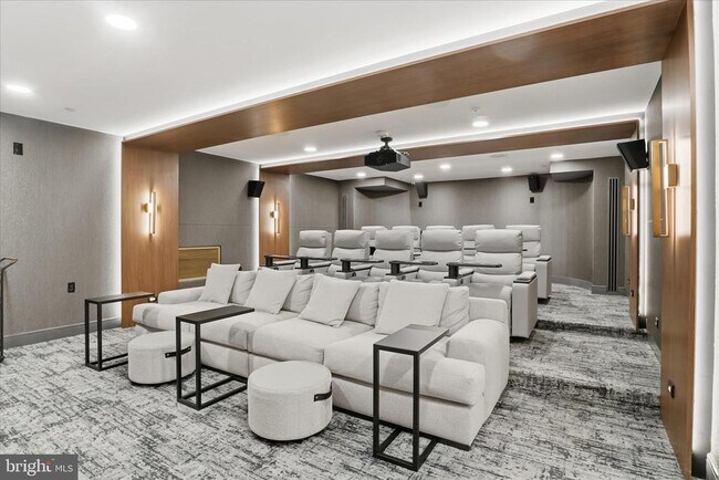 Building Photo - 631 D St NW