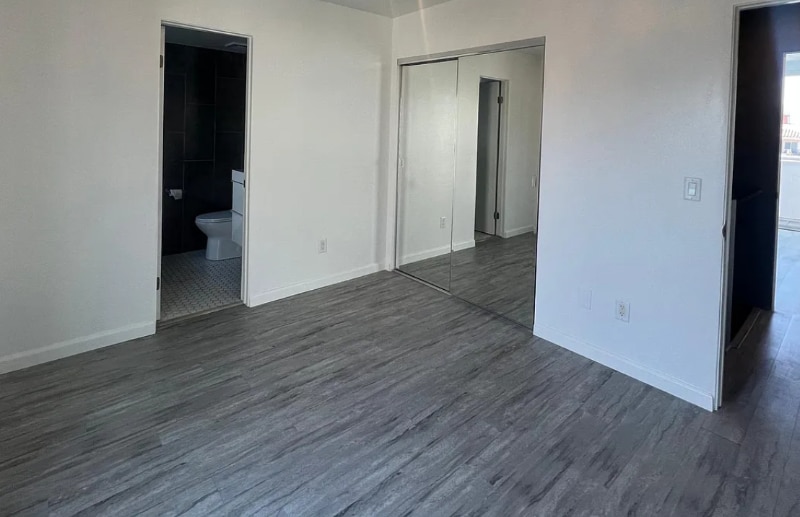 Building Photo - 969 Sigsbee St