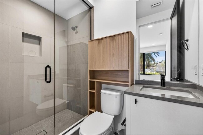 Building Photo - 94 W Davis Blvd