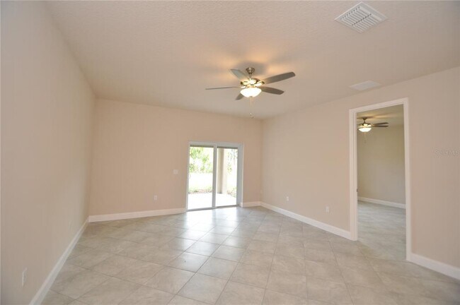 Building Photo - 226 Coral Reef Ct N