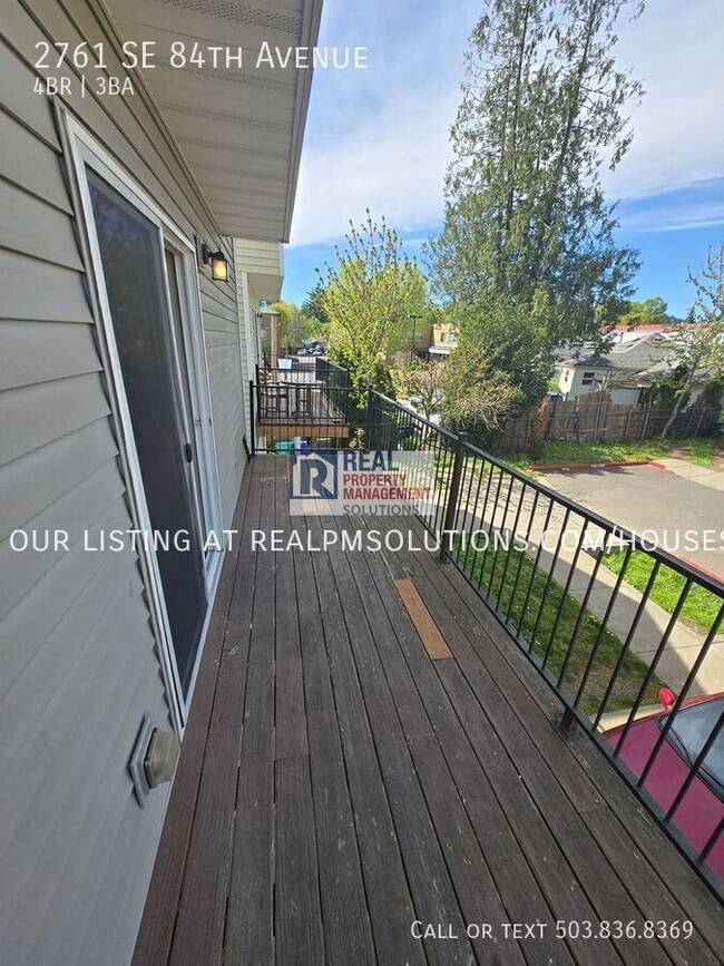 Building Photo - 2761 SE 84th Ave