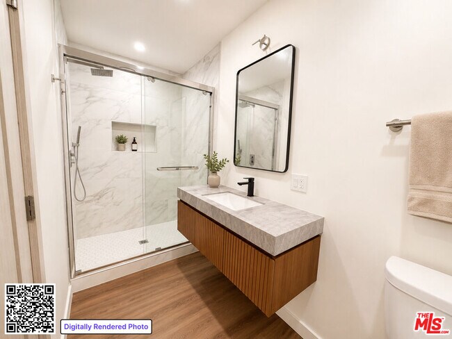 Building Photo - 2449 Beachwood Dr