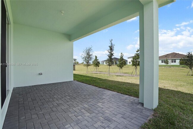 Building Photo - 19655 Barn Swallow Way