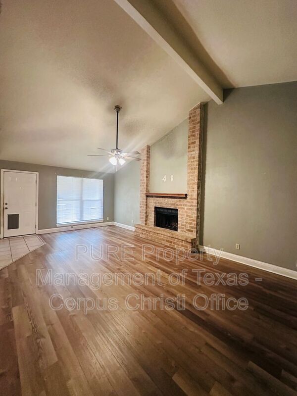 Building Photo - 7433 Spitfire Dr